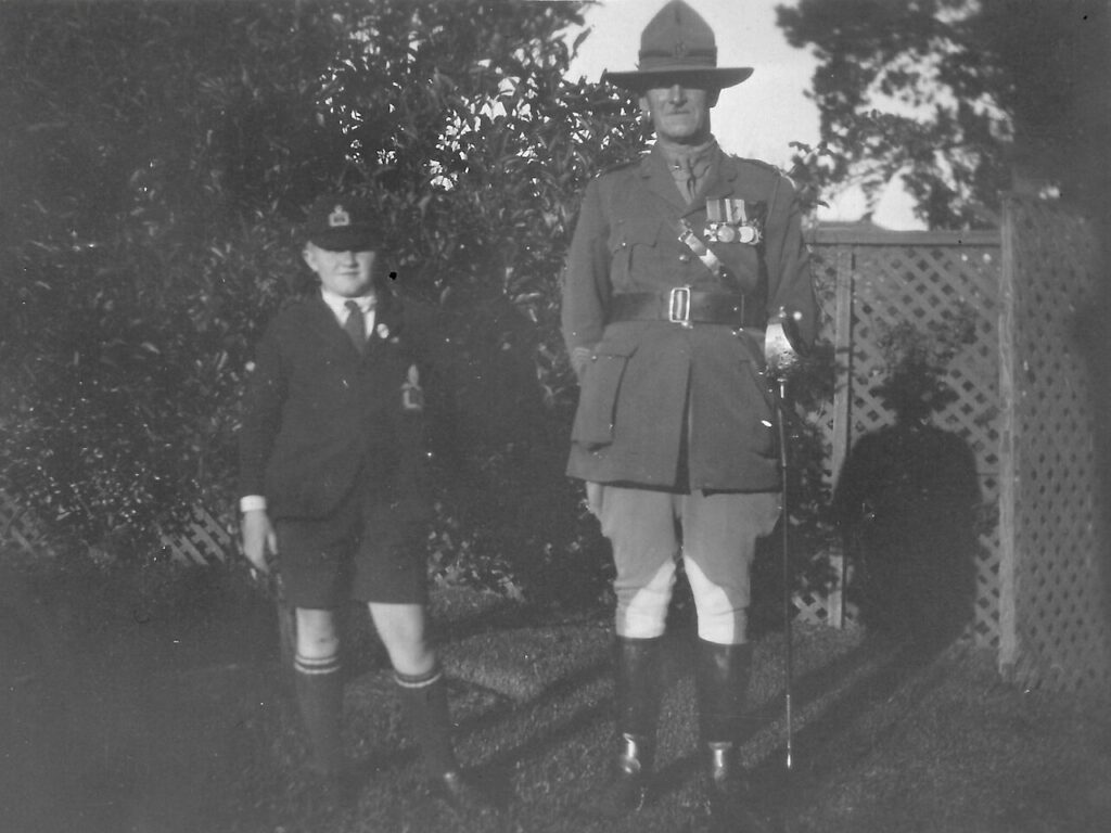 Hellier Evans with his son Scott on Anzac Day, 25 Apr 1931